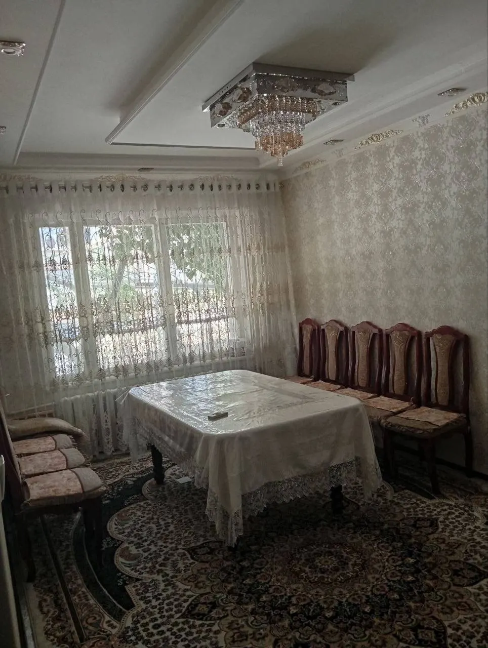Продаётся 3-комнатная квартира, 70 м², 1/4 этаж — Алмазарский район
