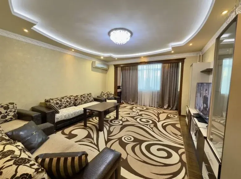 Сотилади 3 хонали квартира, 74 м², 3/9 қават — Яккасарой тумани