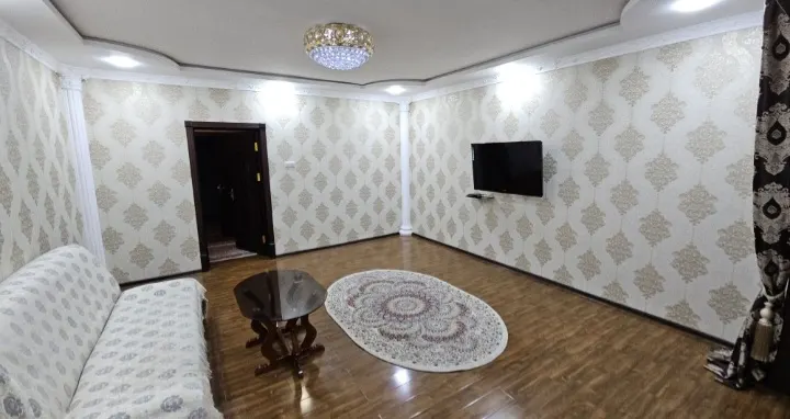 Сдаётся 3-комнатная квартира, 75 м², 6/9 этаж — Шайхантахурский район