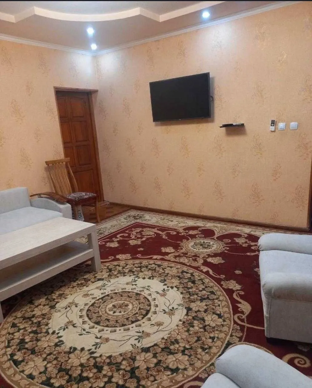 Сдаётся 3-комнатная квартира, 65 м², 5/9 этаж — Шайхантахурский район