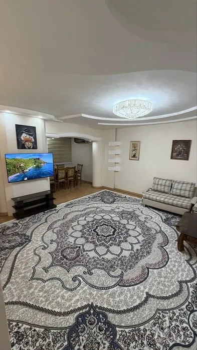 Сдаётся 3-комнатная квартира, 78 м², 2/4 этаж — Яккасарайский район