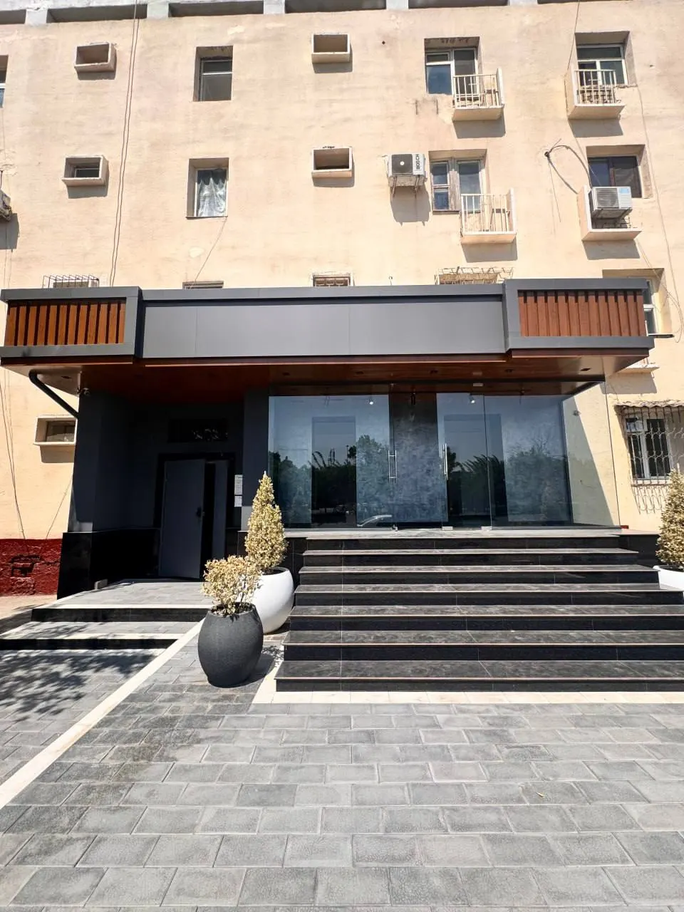 Sotiladi tijorat binosi, 72 m², 1/1 qavat — Yunusobod tumani