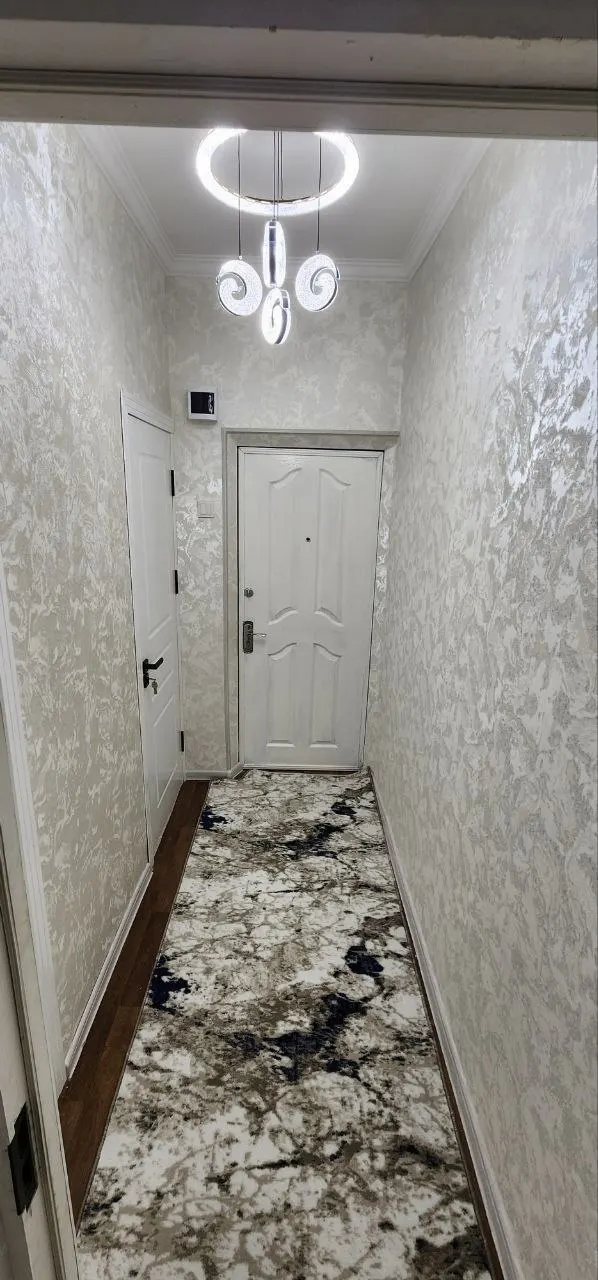 Sotiladi 2 xonali kvartira, 55 m², 1/5 qavat — Chilonzor tumani
