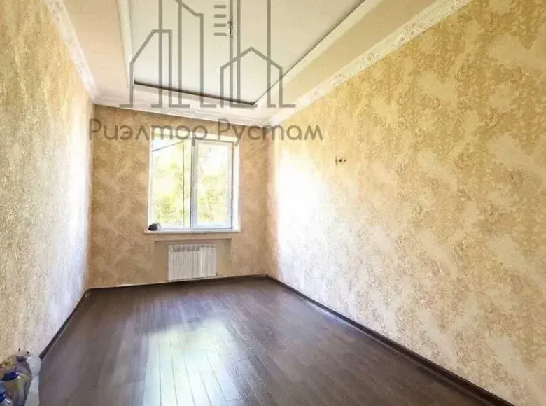 Сотилади 3 хонали квартира, 91 м², 4/5 қават — Мирзо Улуғбек тумани