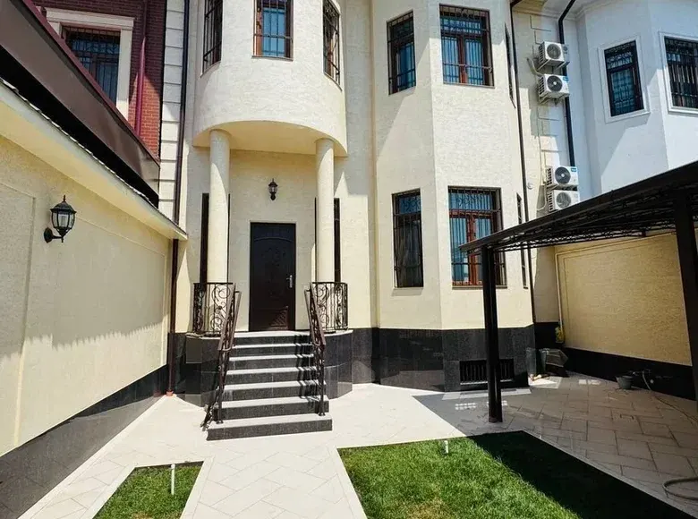 Ижарага берилади 5 хонали ҳовли уй, 196 м² — Мирзо Улуғбек тумани
