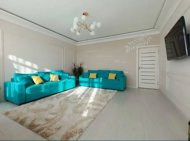 Продаётся 2-комнатная квартира, 65 м², 8/9 этаж — Чиланзарский район