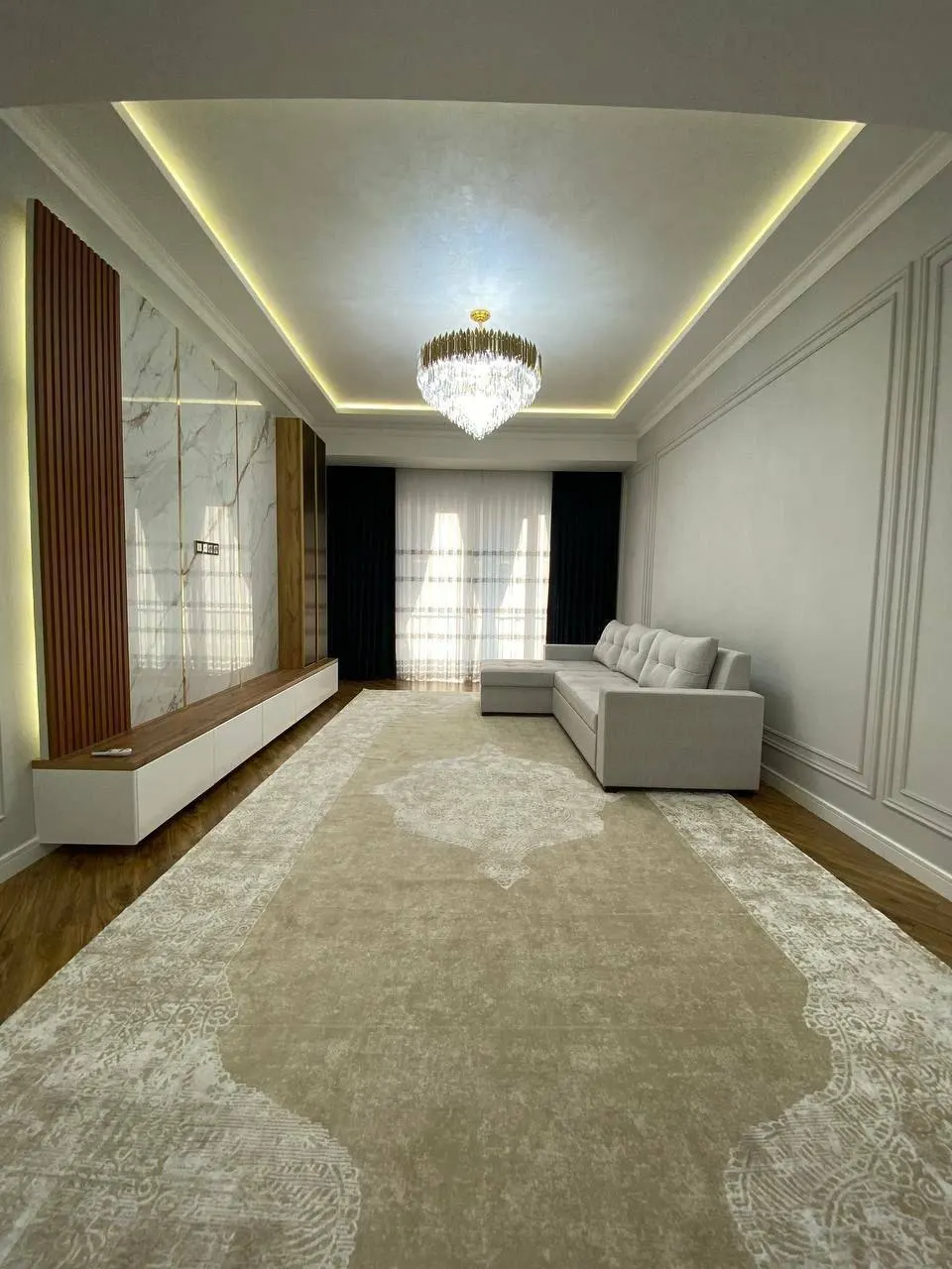 Продаётся 4-комнатная квартира, 125 м², 5/8 этаж — Шайхантахурский район