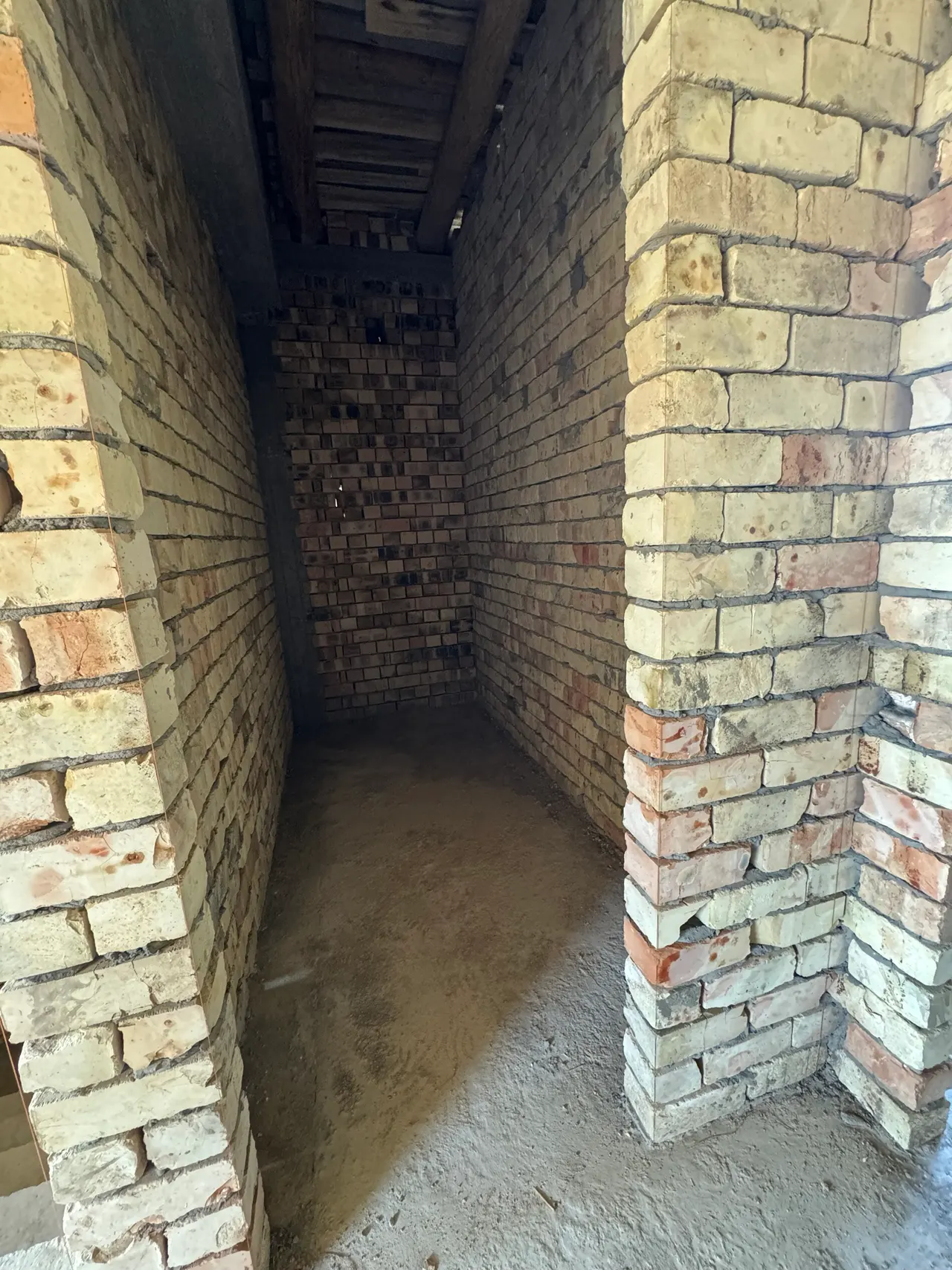 Sotiladi 1 xonali hovli uy, 1.7 sotix — Yunusobod tumani