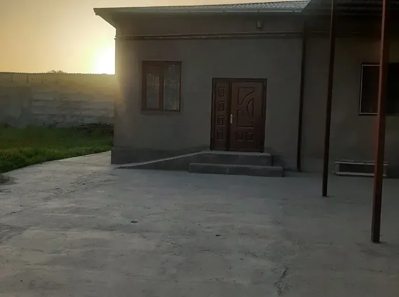 Сотилади тижорат биноси, 137 м², 10 сотих — Юнусобод тумани