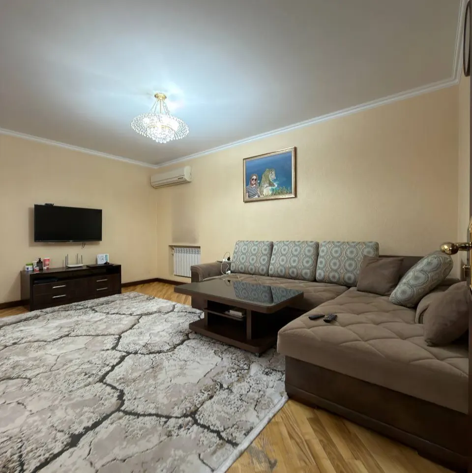 Сотилади 3 хонали квартира, 80 м², 3/4 қават — Миробод тумани