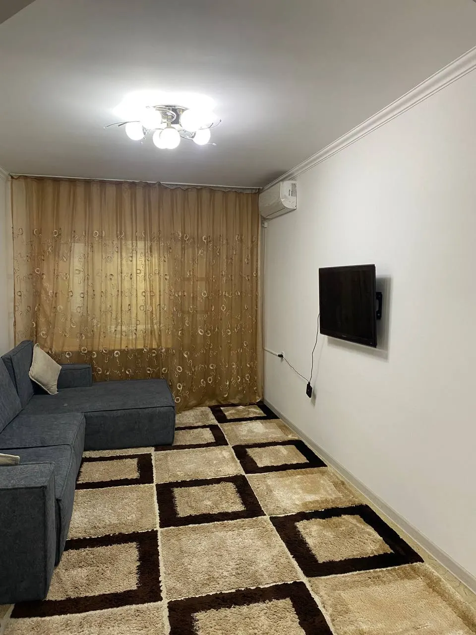 Продаётся 3-комнатная квартира, 80 м², 1/5 этаж — Юнусабадский район