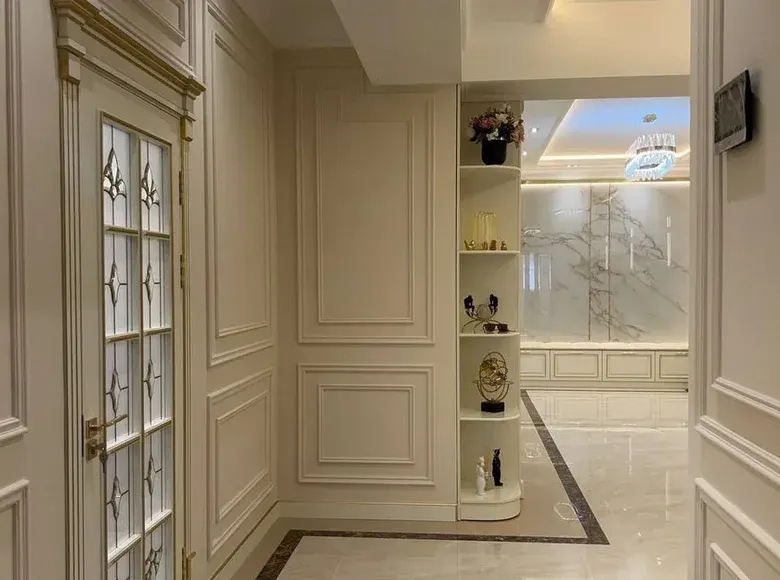 Продаётся 3-комнатная квартира, 175 м², 5/7 этаж — Мирабадский район