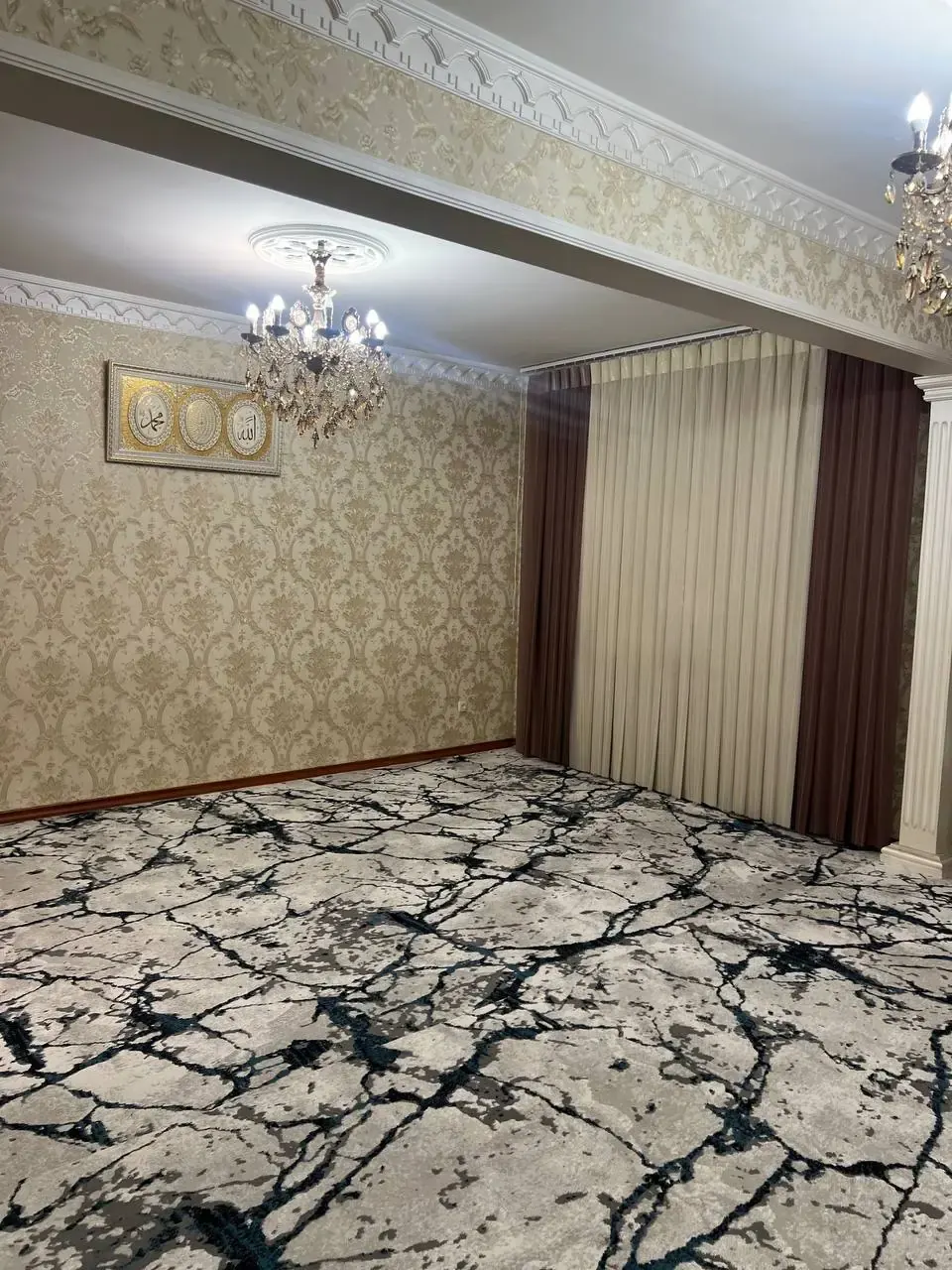 Ижарага берилади 4 хонали квартира, 120 м², 2/5 қават — Олмазор тумани