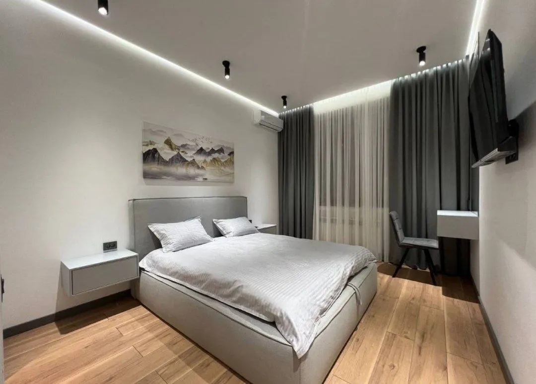 Сдаётся 2-комнатная квартира, 80 м², 14/20 этаж — Юнусабадский район