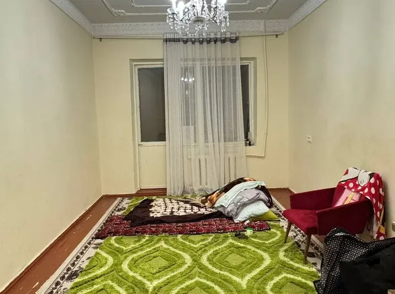 Сотилади 3 хонали квартира, 77 м², 1/5 қават — Миробод тумани
