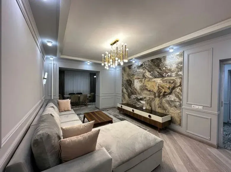 Ижарага берилади 3 хонали квартира, 100 м², 1/4 қават — Мирзо Улуғбек тумани