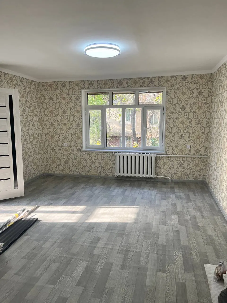 Sotiladi 1 xonali kvartira, 42 m², 2/2 qavat — Yangihayot tumani