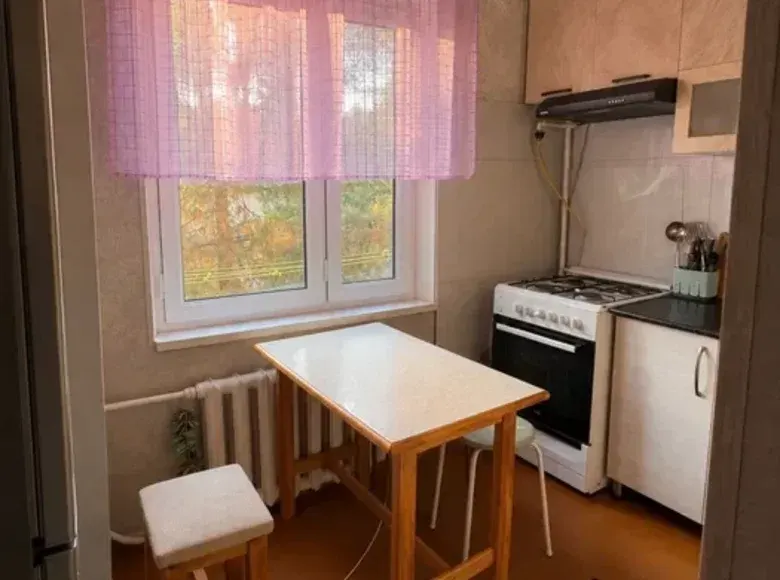 Продаётся 1-комнатная квартира, 38 м², 2/4 этаж — Мирзо-Улугбекский район