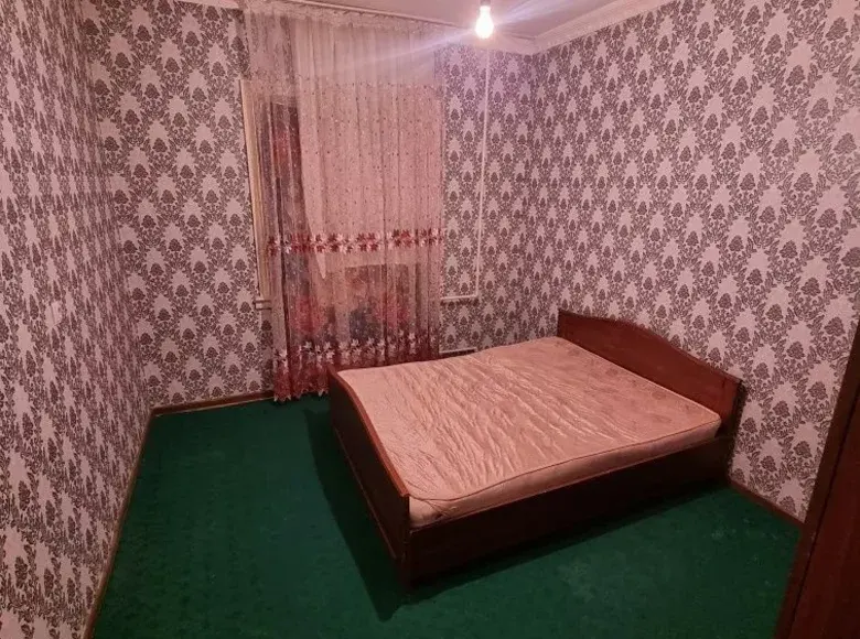 Sotiladi 2 xonali kvartira, 75 m², 2/9 qavat — Sergeli tumani