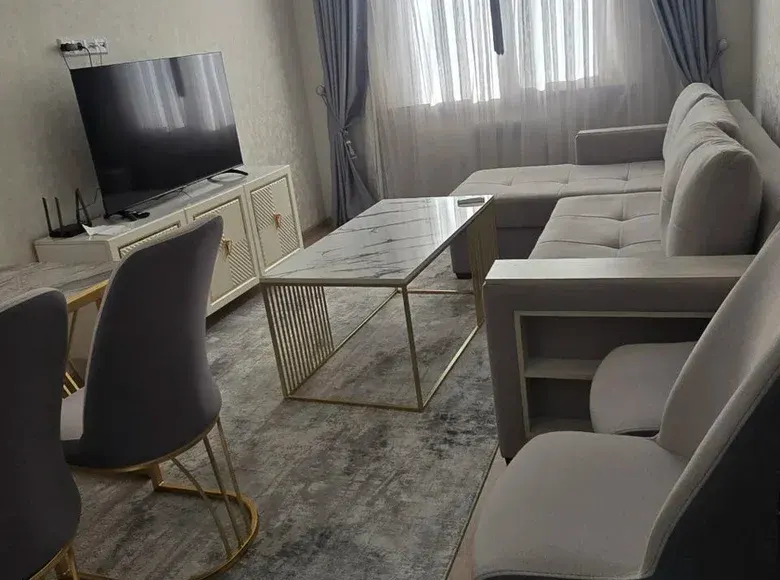 Ижарага берилади 2 хонали квартира, 52 м², 2/15 қават — Олмазор тумани