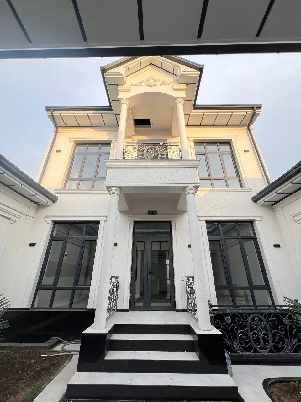 Продаётся дом, 2,5 сот., 2 этажа — Юнусабадский район