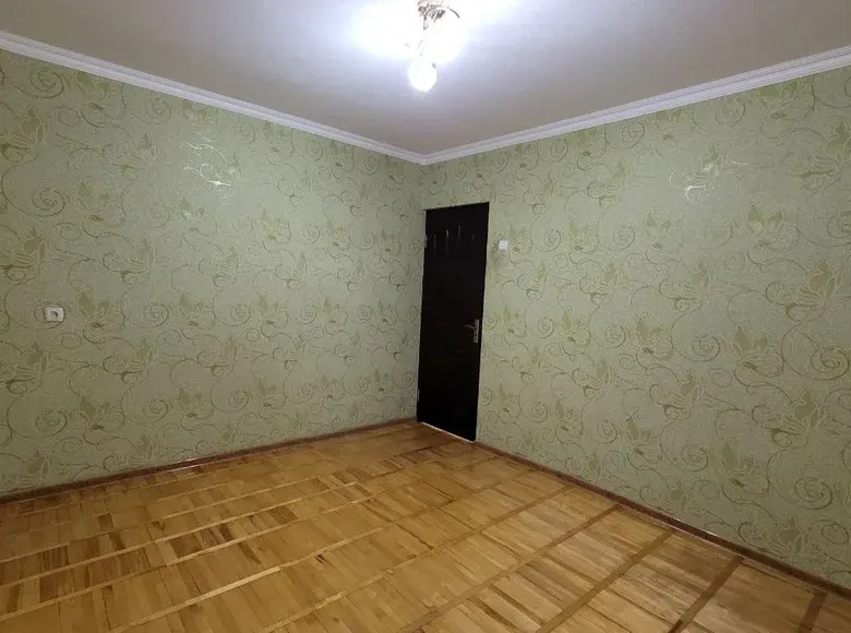 Sotiladi 2 xonali kvartira, 65 m², 2/5 qavat — Mirzo Ulugʻbek tumani