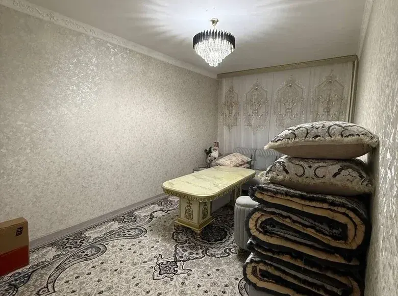 Продаётся 2-комнатная квартира, 60 м², 1/5 этаж — Бектемирский район