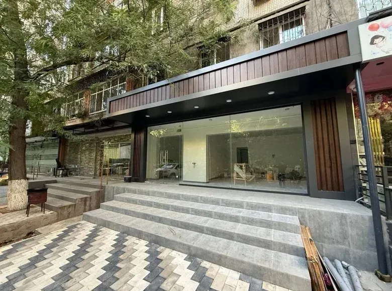 Sotiladi tijorat binosi, 76 m² — Mirobod tumani