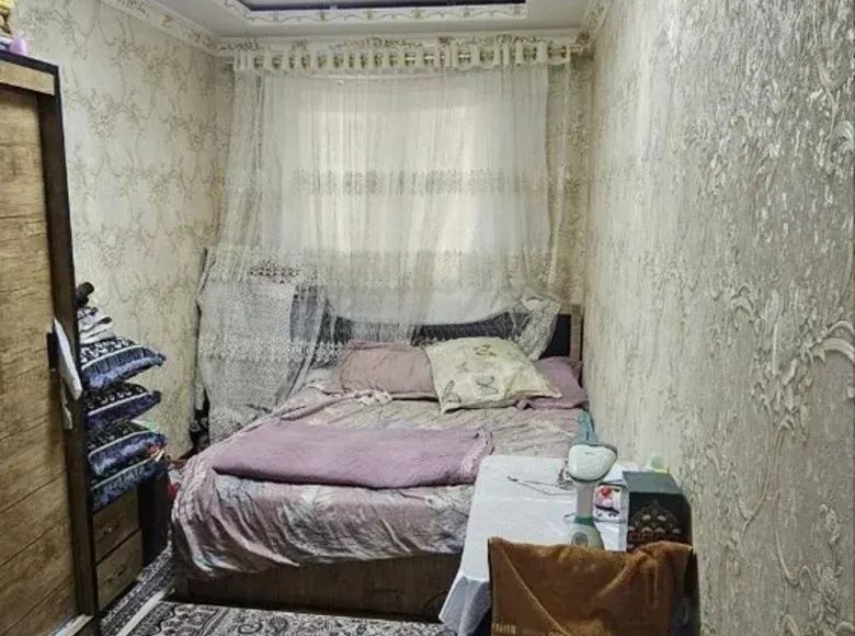 Продаётся 2-комнатная квартира, 48 м², 1/4 этаж — Чиланзарский район