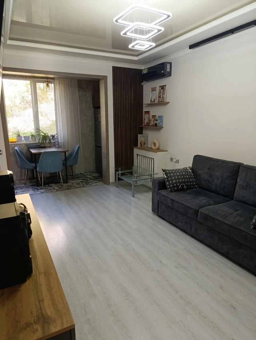 Продаётся 3-комнатная квартира, 50 м², 4/4 этаж — Мирзо-Улугбекский район