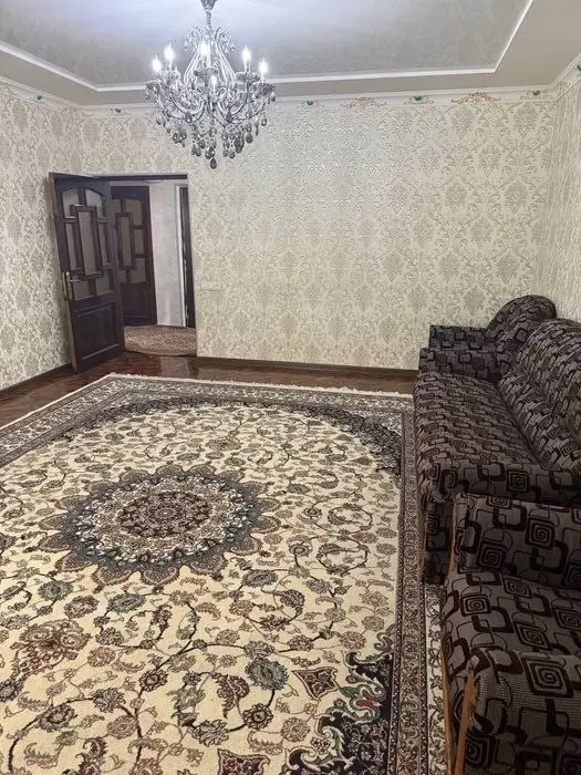 Сдаётся 2-комнатная квартира, 65 м², 1/9 этаж — Алмазарский район