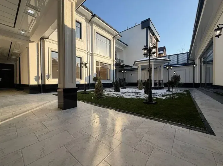 Продаётся 7-комнатный дом, 5.5 сот., 750 м² — Мирзо-Улугбекский район
