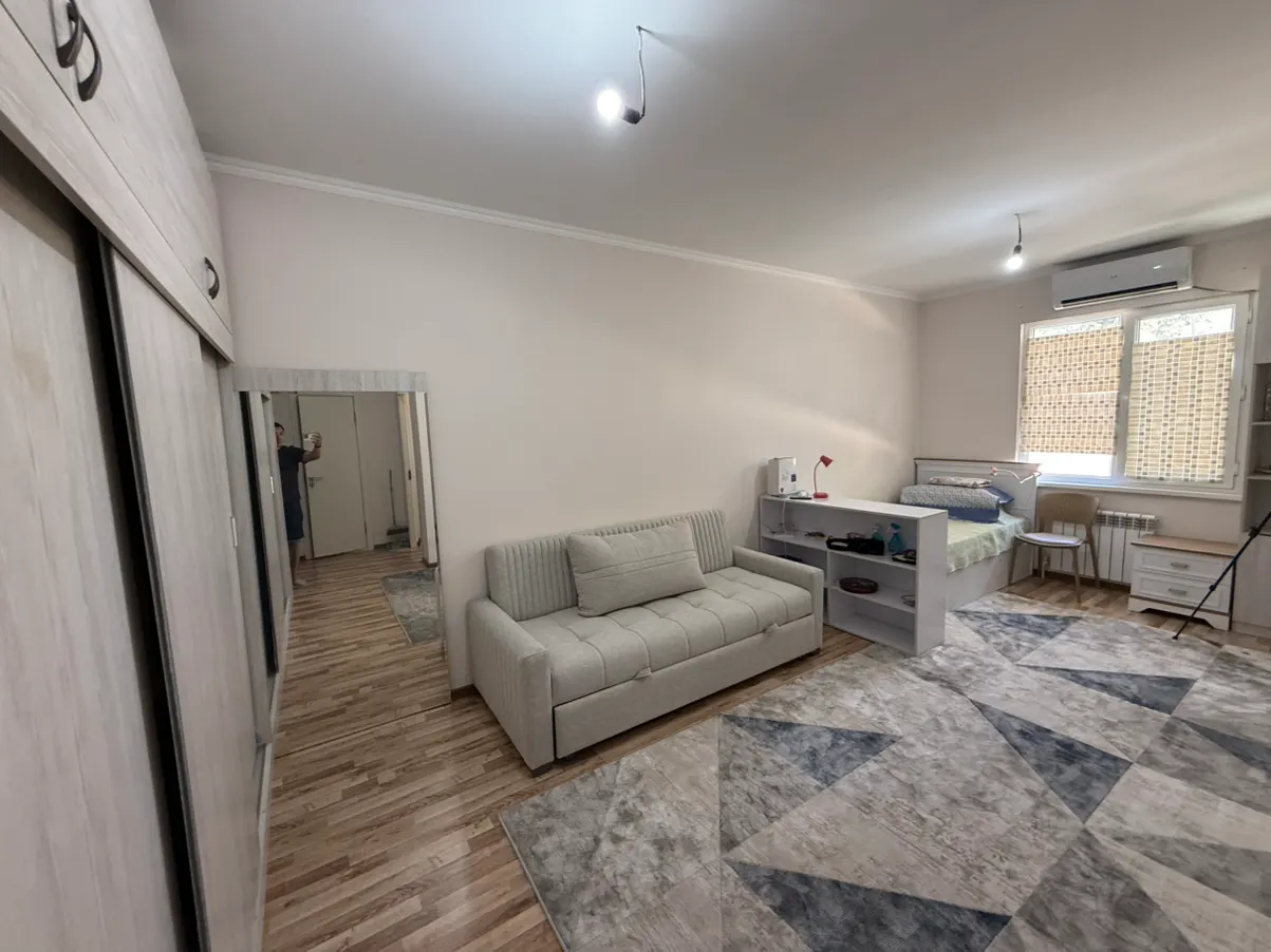 Продаётся 1-комнатная квартира, 37 м², 3/9 этаж — Яшнабадский район