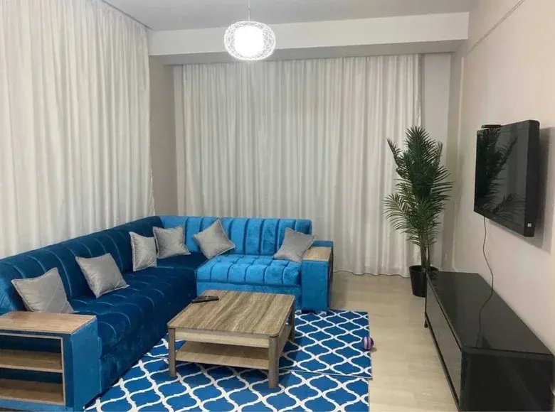 Сдаётся 3-комнатная квартира, 100 м², 6/8 этаж — Шайхантахурский район