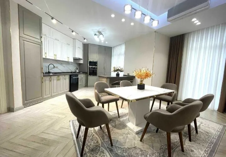 Ижарага берилади 4 хонали квартира, 105 м², 1/9 қават — Мирзо Улуғбек тумани