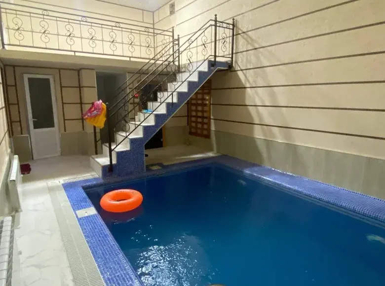 Сдаётся 7-комнатный дом, 300 м² — Яшнабадский район