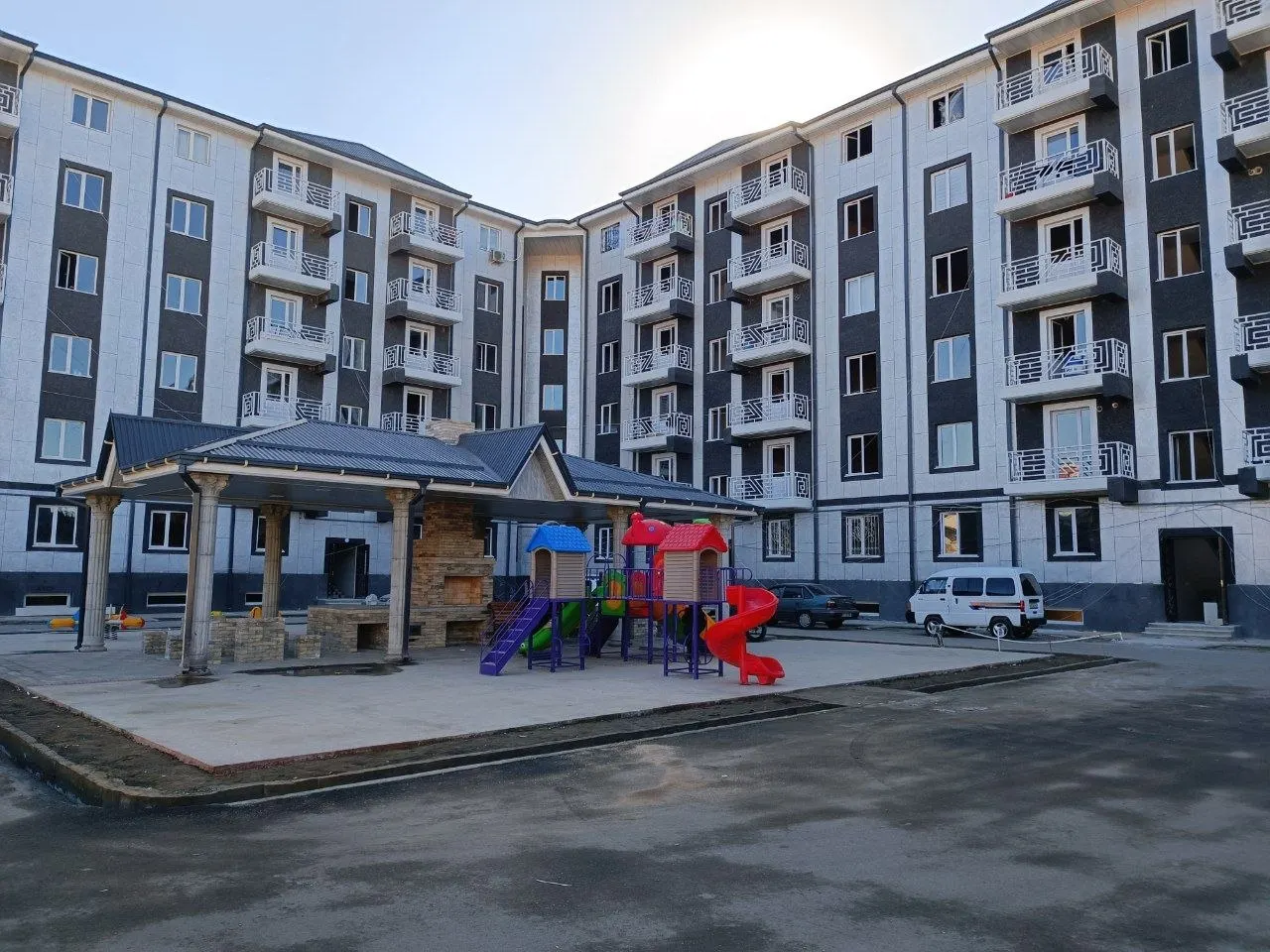 Продаётся 2-комнатная квартира, 65 м², 3/6 этаж — Самарканд
