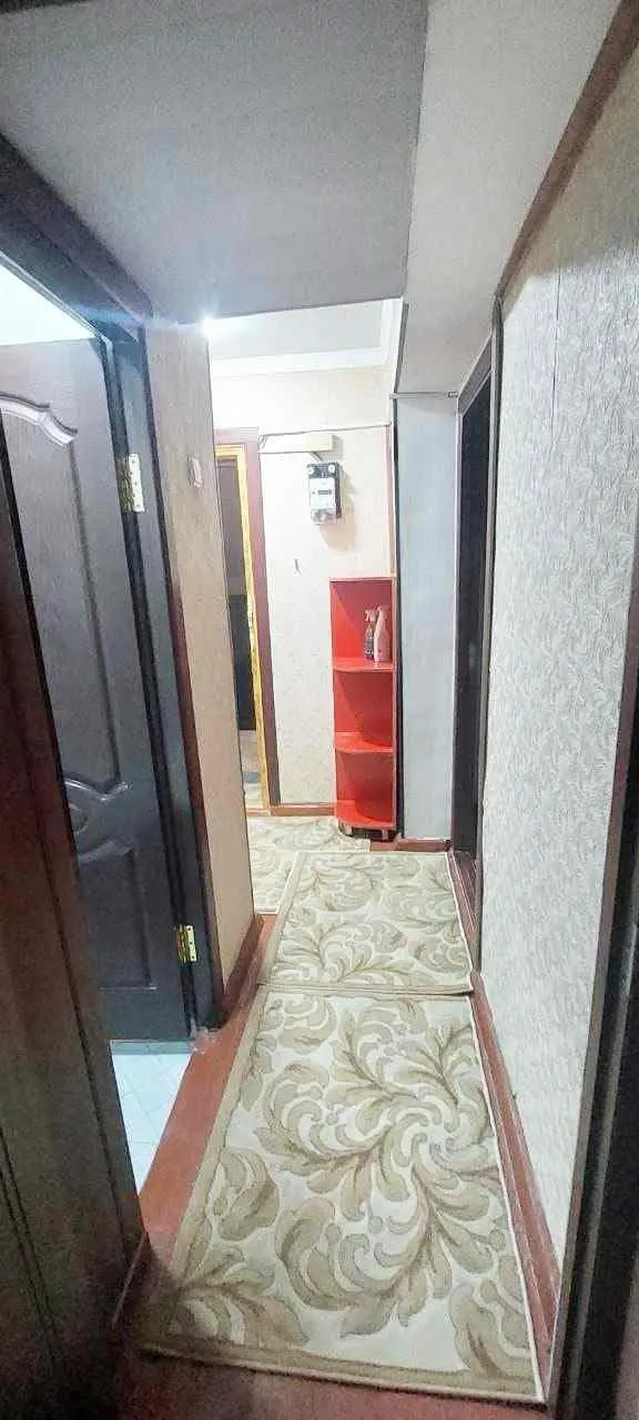 Продаётся 1-комнатная квартира, 35 м², 2/4 этаж — Учтепинский район
