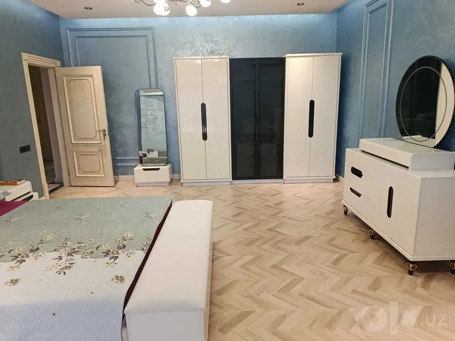 Ijaraga beriladi 3 xonali kvartira, 98 m², 8/10 qavat — Yakkasaroy tumani
