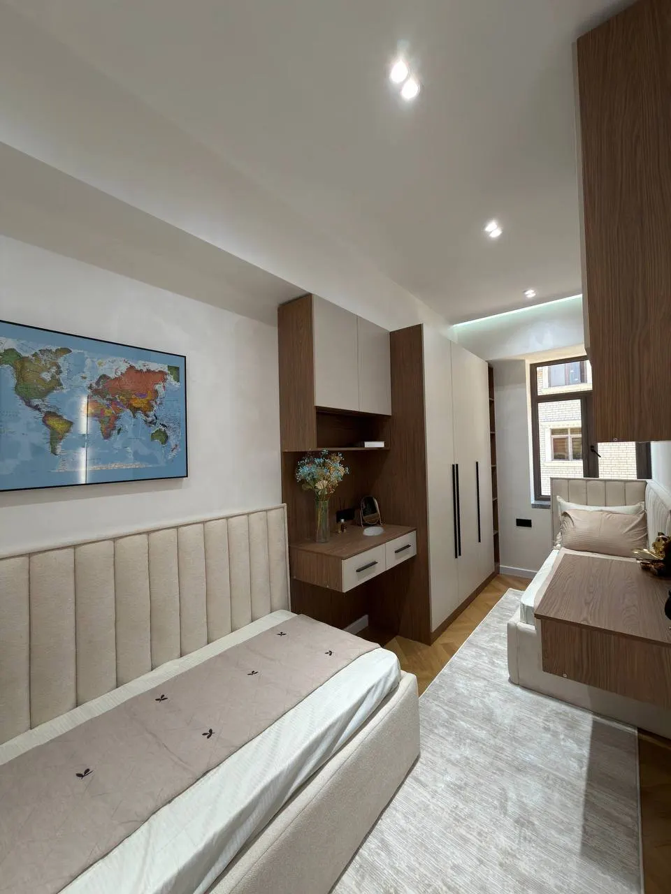 Sotiladi 4 xonali kvartira, 107 m², 4/10 qavat — Yakkasaroy tumani