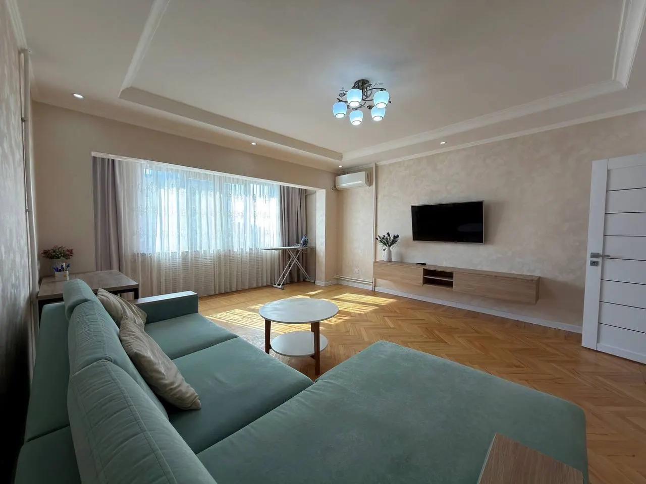 Сдаётся 2-комнатная квартира, 65 м², 5/9 этаж — Мирзо-Улугбекский район