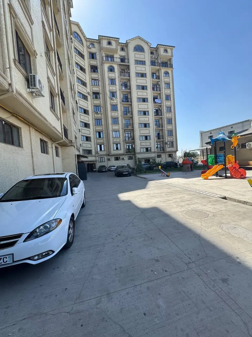 Сотилади 3 хонали квартира, 76 м², 4/10 қават — Сергели тумани