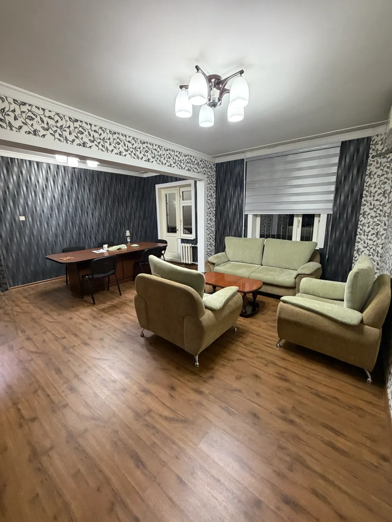 Ижарага берилади тижорат биноси, 144 м² — Мирзо Улуғбек тумани