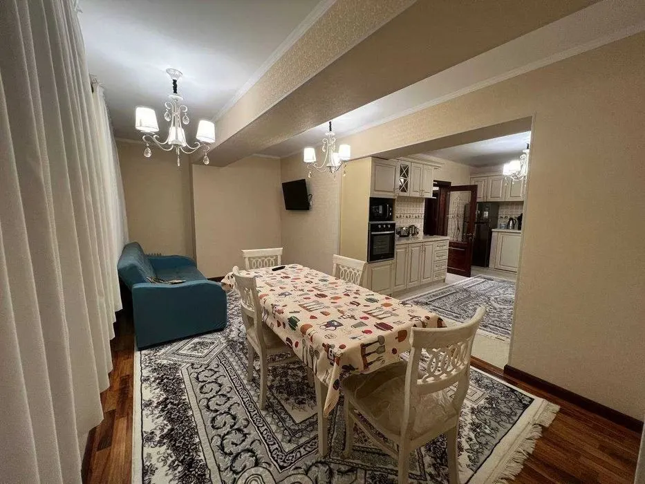 Ijaraga beriladi 5 xonali kvartira, 154 m², 2/5 qavat — Yakkasaroy tumani