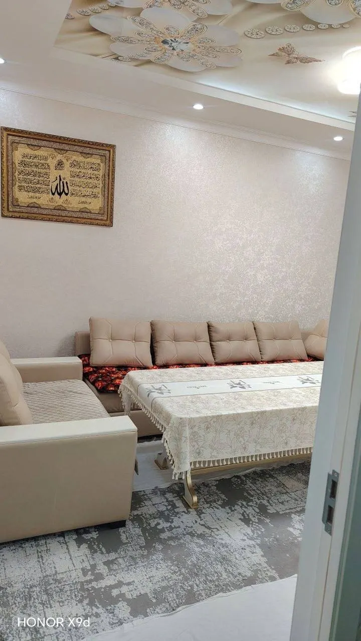 Продаётся 3-комнатная квартира, 68 м², 2/4 этаж — Мирабадский район