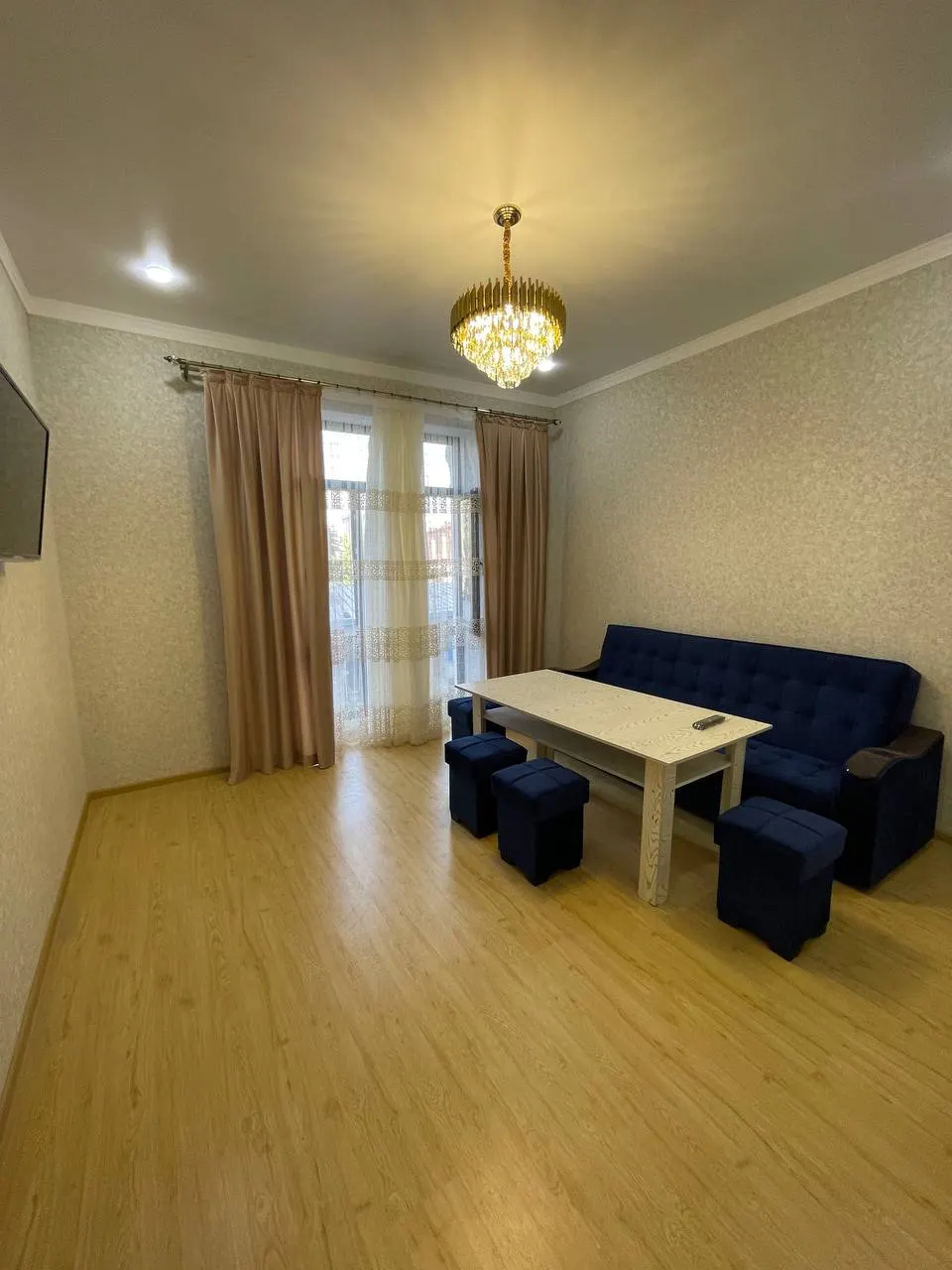 Сотилади 3 хонали квартира, 74 м², 2/8 қават — Мирзо Улуғбек тумани