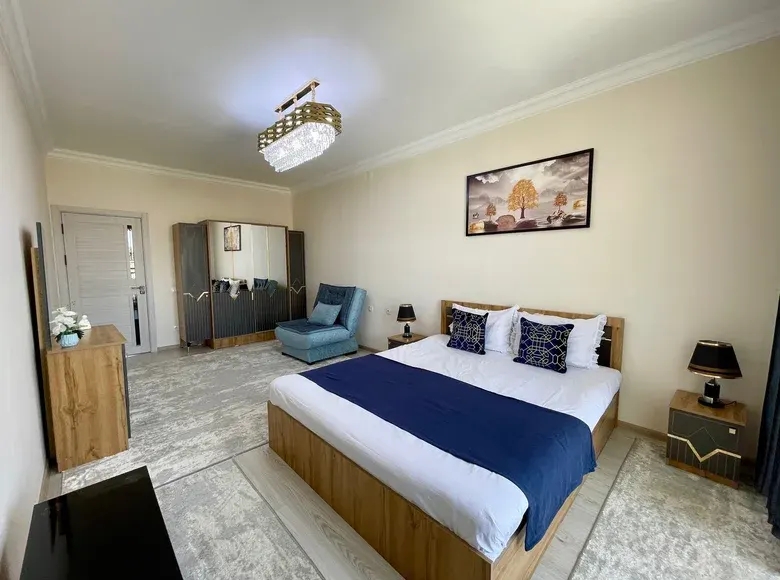 Кунлик ижарага 3 хонали квартира, 80 м², 9/17 қават — Шайхонтоҳур тумани