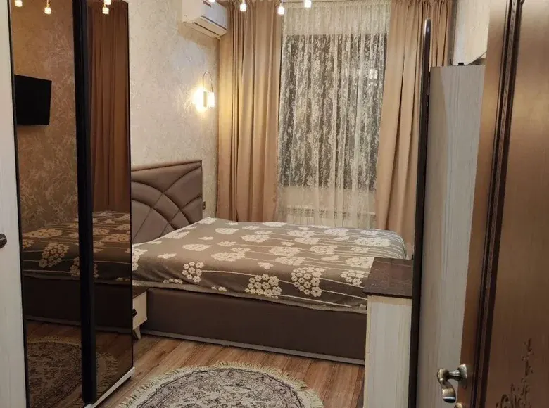 Продаётся 3-комнатная квартира, 56 м², 4/4 этаж — Мирзо-Улугбекский район