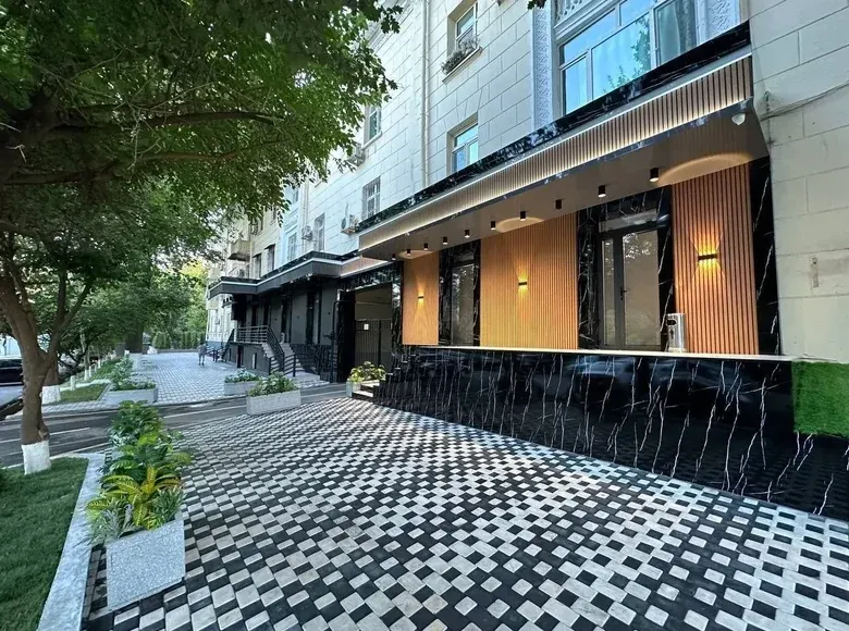 Сотилади тижорат биноси, 100 м² — Мирзо Улуғбек тумани