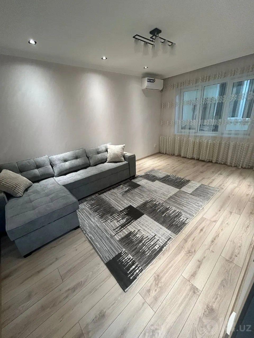 Ижарага берилади 2 хонали квартира, 55 м², 4/4 қават — Юнусобод тумани